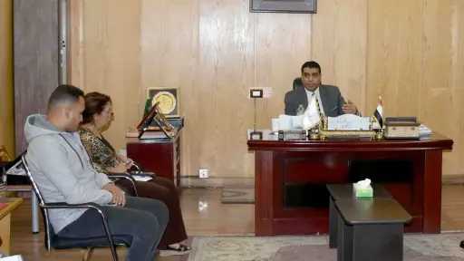 نائب محافظ الأقصر يعقد اجتماعًا لمناقشة إجراءات حصر... نائب محافظ الأقصر يعقد اجتماعًا لمناقشة إجراءات حصر الأراضي الواقعة بمحور شمال الأقصر