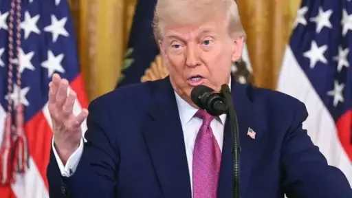 ترامب: سأحترم نتائج انتخابات التجديد النصفي للكونجرس إذا... ترامب: سأحترم نتائج انتخابات التجديد النصفي للكونجرس إذا كانت نزيهة