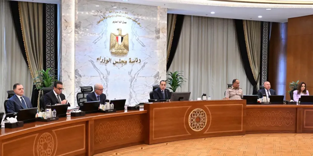 رئيس الوزراء يترأس الاجتماع الأسبوعي للحكومة