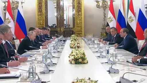 الرئيس السيسي: نحرص على توطيد الشراكة الاستراتيجية مع روسيا