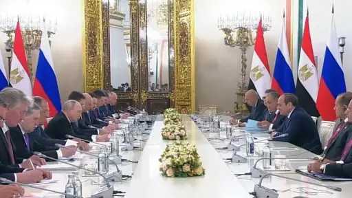 السيسي وبوتين يبحثان ضرورة خفض التصعيد في الشرق... السيسي وبوتين يبحثان ضرورة خفض التصعيد في الشرق الأوسط
