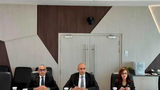 وزير التعليم يستهل زيارته لسنغافورة بزيارة كلية «آي... وزير التعليم يستهل زيارته لسنغافورة بزيارة كلية «آي تي إي كوليدج ويست» لبحث تعزيز التعاون في تطوير التعليم الفني