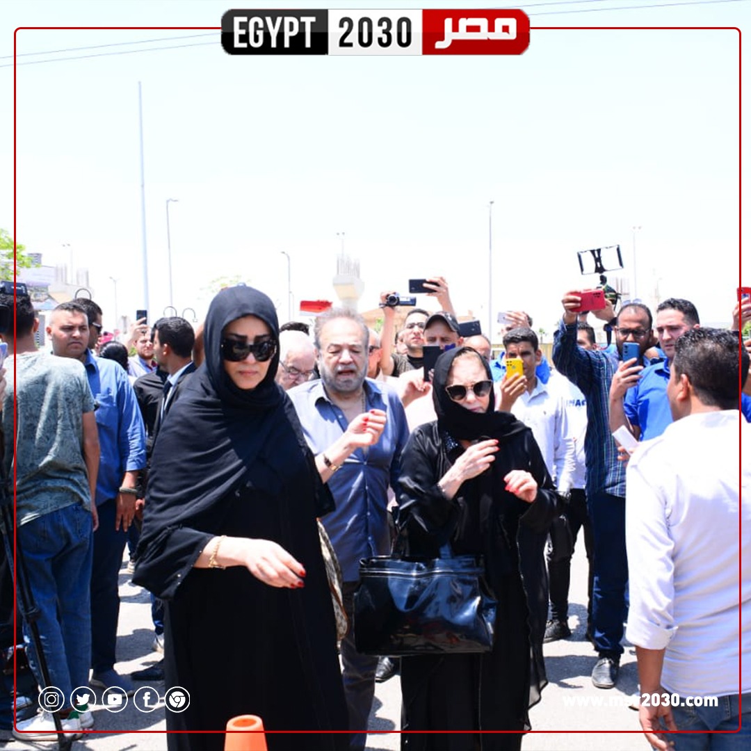 لقطات من جنازة سمير صبري 