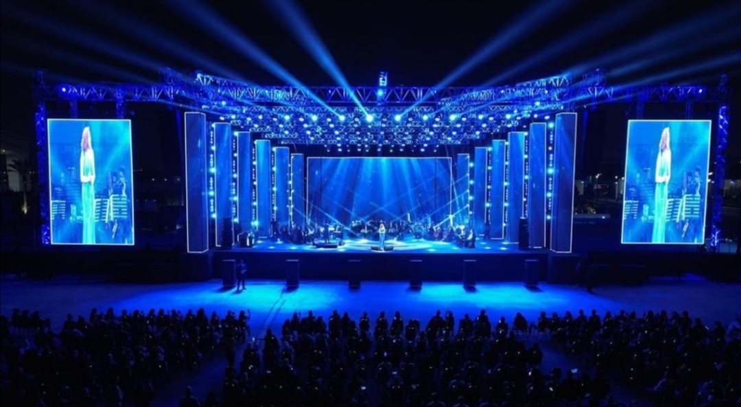 أنغام في المنارة 