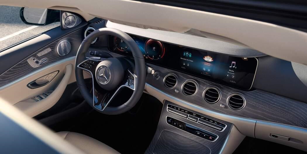 مرسيدس E300 موديل 2022