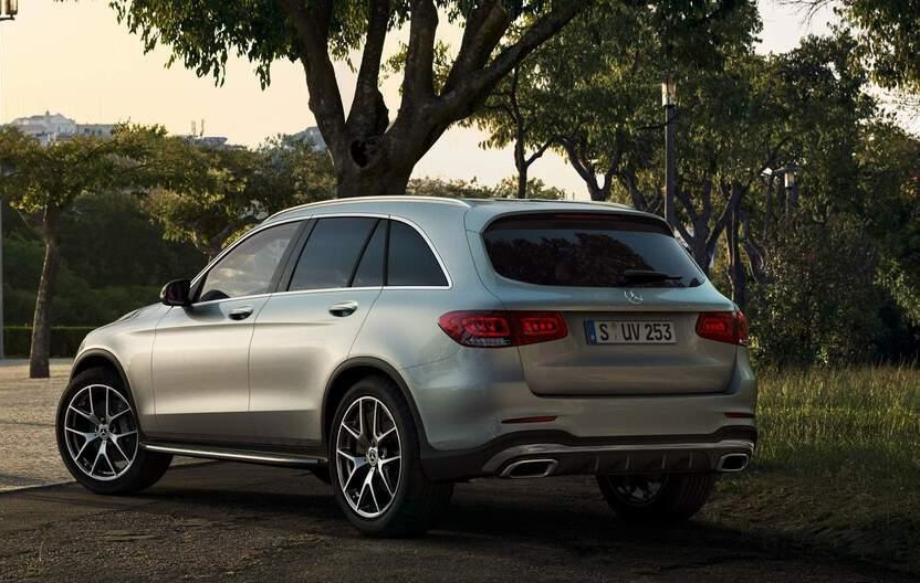 مرسيدس GLC 300 موديل 2022