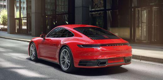 بورش كاريرا 911 موديل 2022